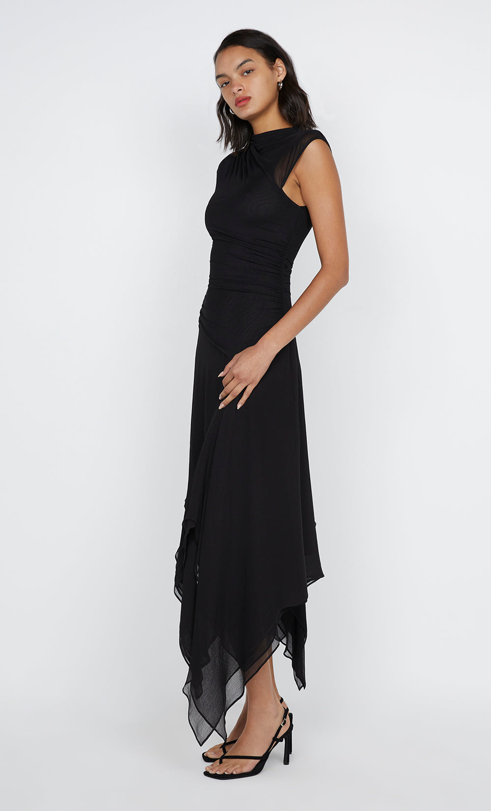 NOEMI ASYM DRESS - BLACK