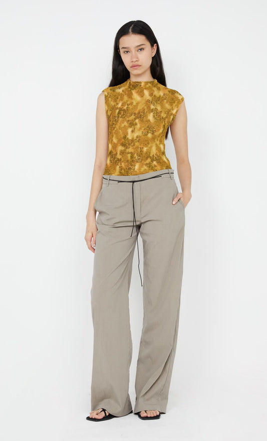 RIANNA FUNNEL NECK TOP - GOLDEN VINE