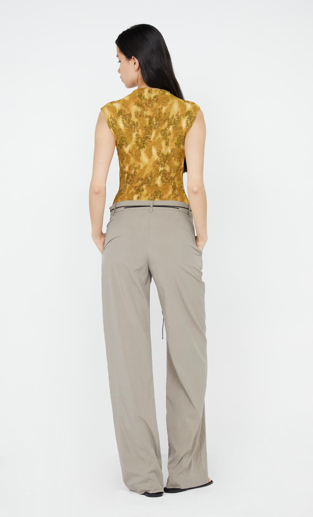 RIANNA FUNNEL NECK TOP - GOLDEN VINE