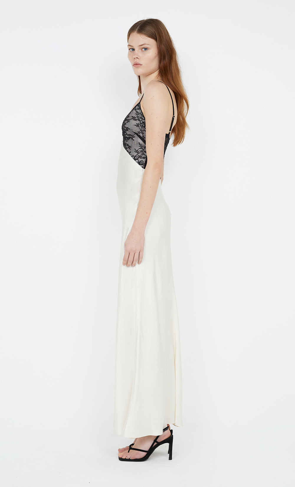 TEREZA KEYHOLE DRESS - IVORY/BLACK