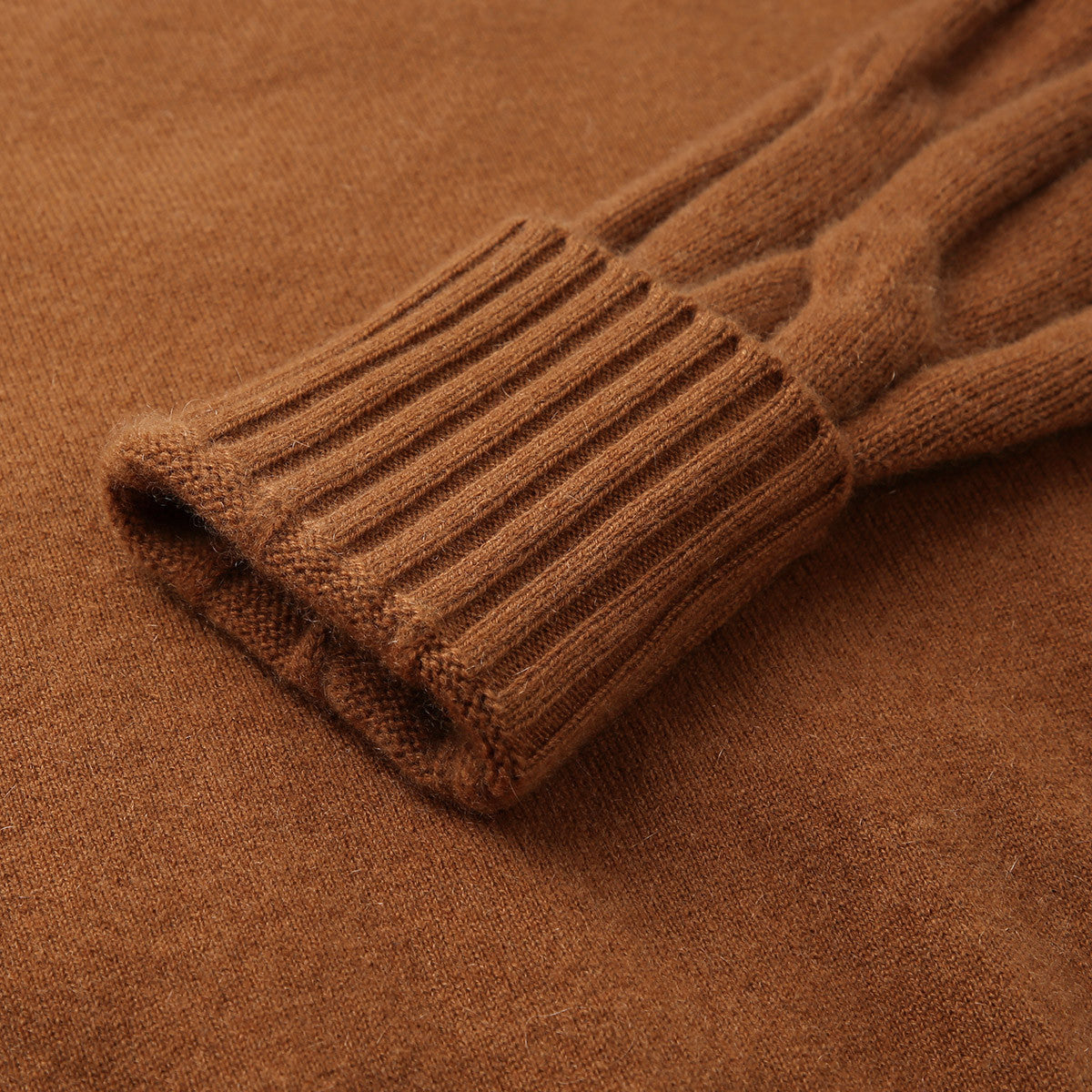 100% Cashmere  Turtleneck Cable Knit Sweater